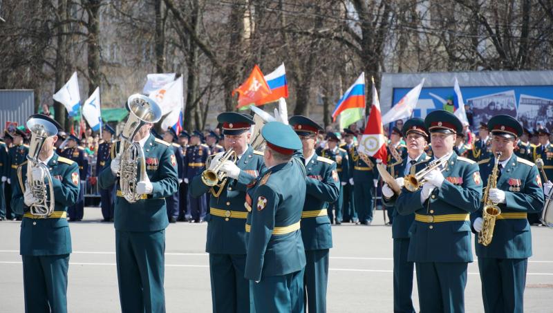 Оркестр Кировского соединения Росгвардии «Северная звезда» отмечает профессиональный праздник