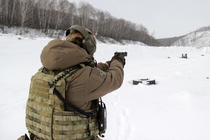 Спецподразделения Росгвардии Кузбасса получили на вооружение новейшие пистолеты Лебедева