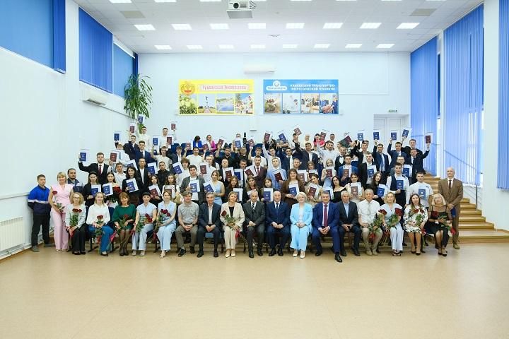 Представители АО «Транснефть – Прикамье» приняли участие в церемонии вручения дипломов выпускникам корпоративного учебного заведения