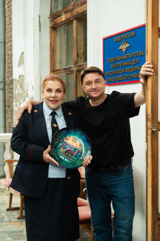 Марина Федункив наводит порядок в полиции: в разгаре съемки сериала
«Гуляй, шальная!» для ТНТ