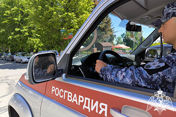 В Ульяновске росгвардейцы задержали мужчину, находящегося в федеральном розыске