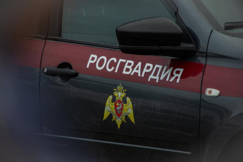 Росгвардейцы задержали похитителя косметической продукции из парикмахерской