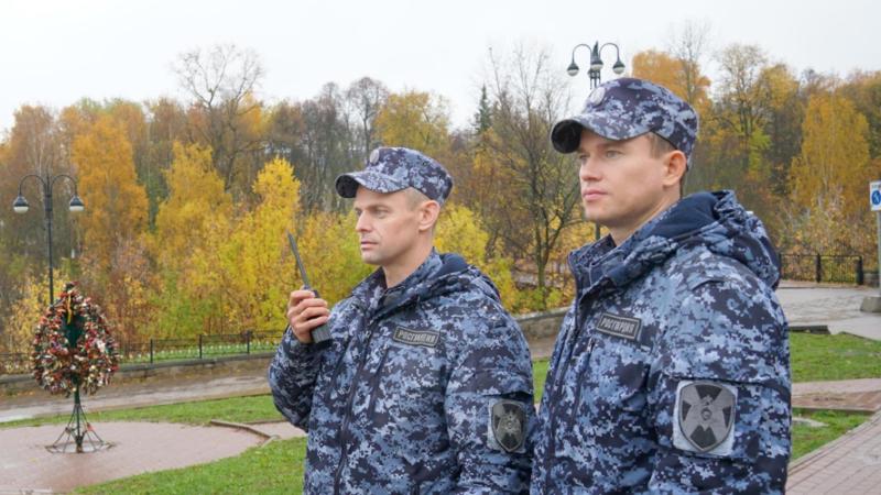 Сотрудники Росгвардии пресекли ряд правонарушений в кировских кафе