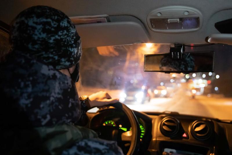 Росгвардейцы задержали предполагаемых виновников в серии хищений, находившихся в розыске