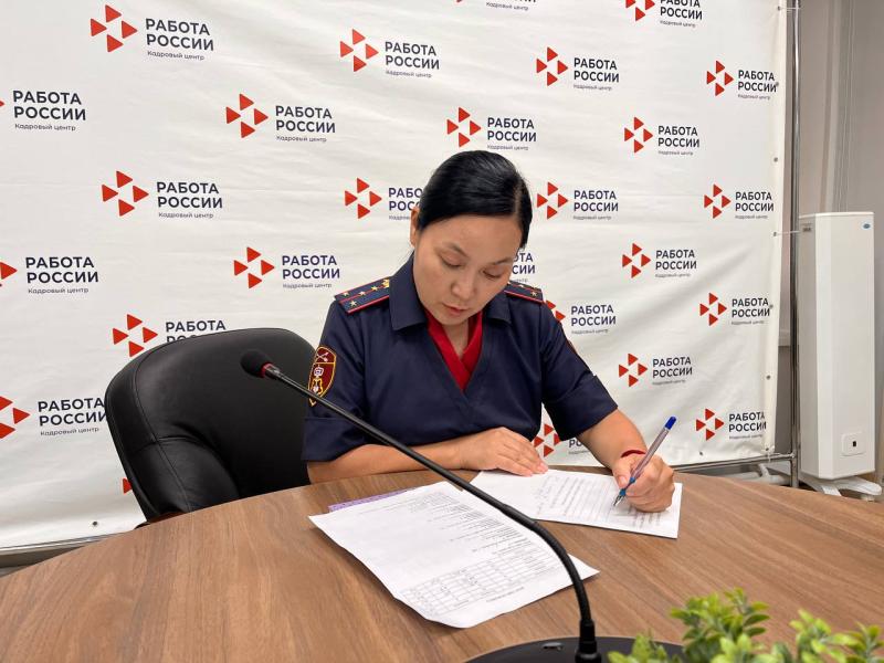Благодаря соцконтракту жители Тувы трудоустроены во вневедомственную охрану Росгвардии
