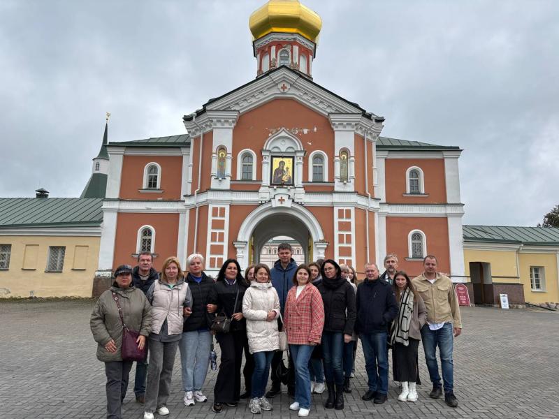 Терком профсоюза Северо-Западного филиала ФГУП «УВО Минтранса России» организовал для работников чарующую поездку на Валдай