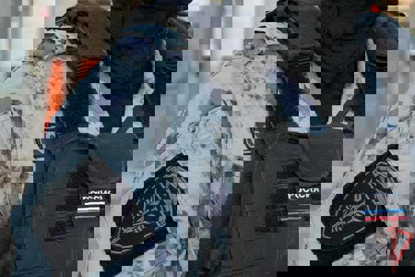 При содействии спецназа Росгвардии проведён рейд по соблюдению миграционного законодательства в Москве