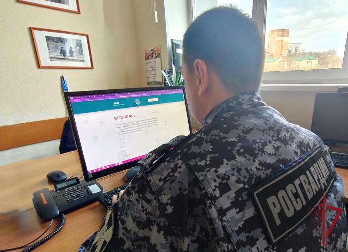 Во Владивостоке росгвардейцы приняли участие во Всероссийской акции 