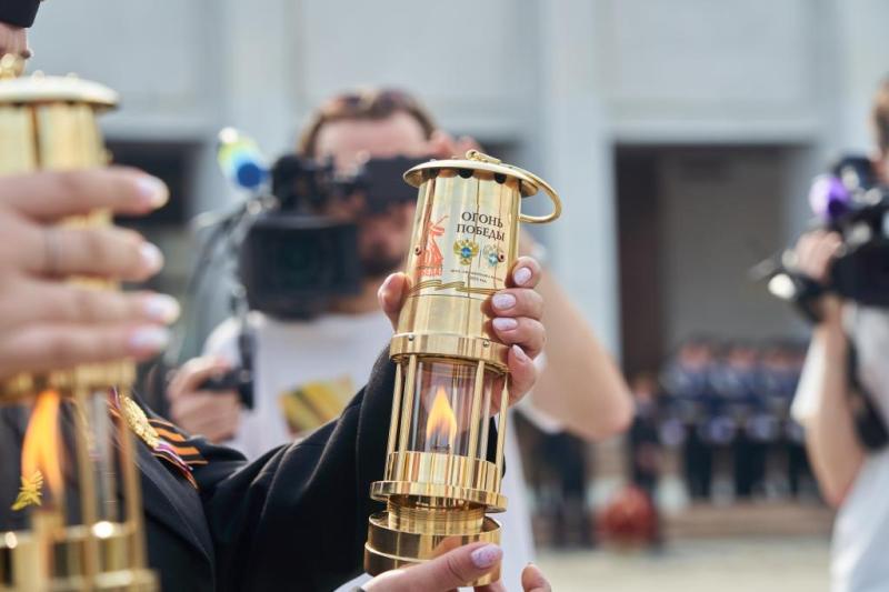 В преддверии Дня работника транспорта мы хотим вспомнить событие, которое стало символом памяти, единства и преемственности поколений для всего транспортного комплекса России