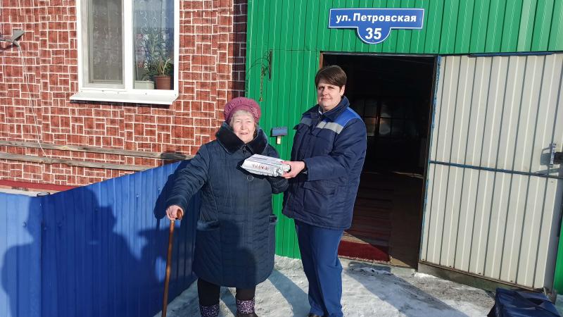 Топ-3 социально-бытовых услуг, которые почтальоны оказывают на дому