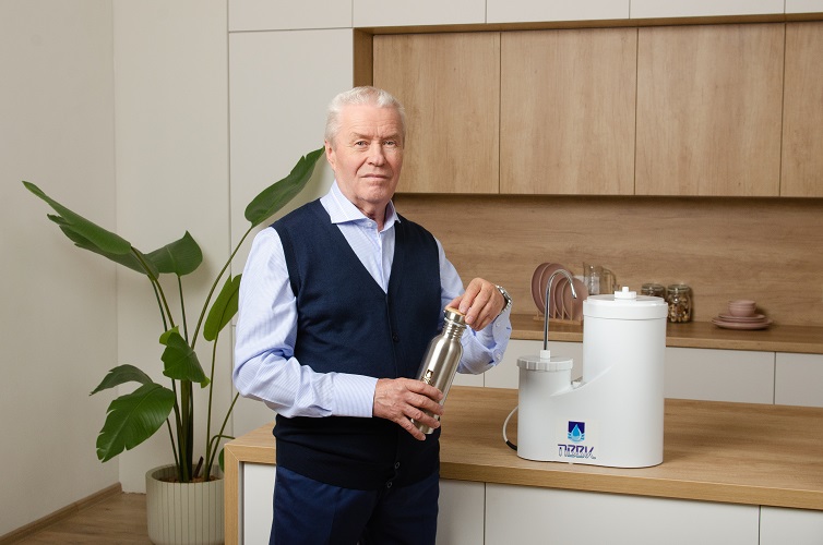 Академик Алексей Горшков объясняет, почему нейтральный pH воды — залог здоровья и долголетия