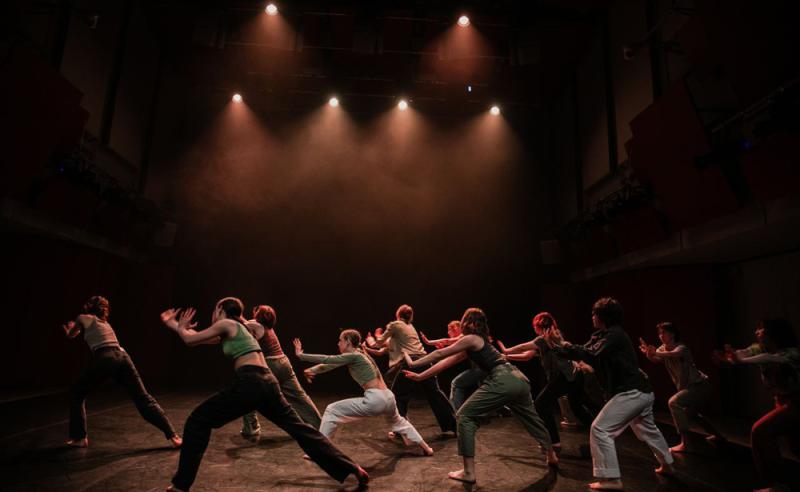 «Платформа современного танца берег» представит два новых спектакля в КЦ ЗИЛ