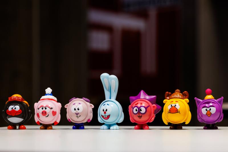 Встречаем зиму со Смешариками в ROSTIC’S: сеть запускает новое комбо с персонажами одноименного мультсериала