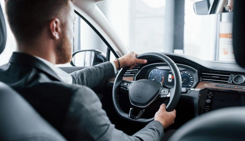 Какие опции в новом автомобиле нужны, а за какие не стоит переплачивать?