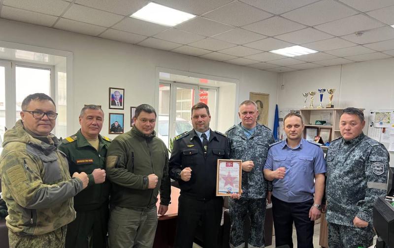 Работники ведомственной охраны Минтранса России из Бурятии отправили гуманитарную помощь в зону СВО