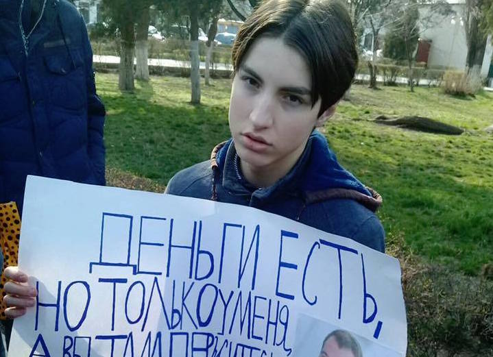 Для участия в «антикоррупционном митинге» в Махачкалу привезли «гастарбайтеров» из Белоруссии и Ростова-на-Дону.